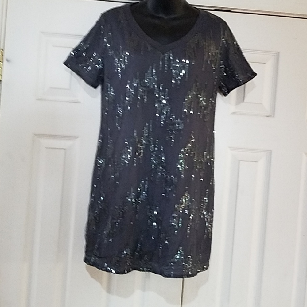 Grey sequins t-shirt
